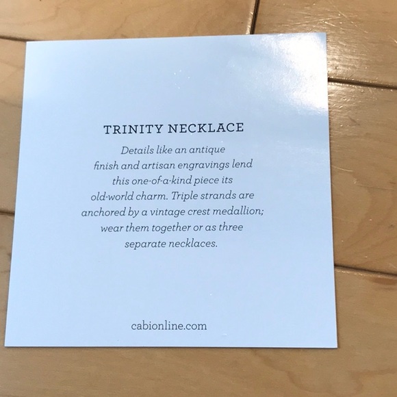 Vintage Cabi Trinity medallion necklace w matching bracelet – new i… - Picture 5 of 5